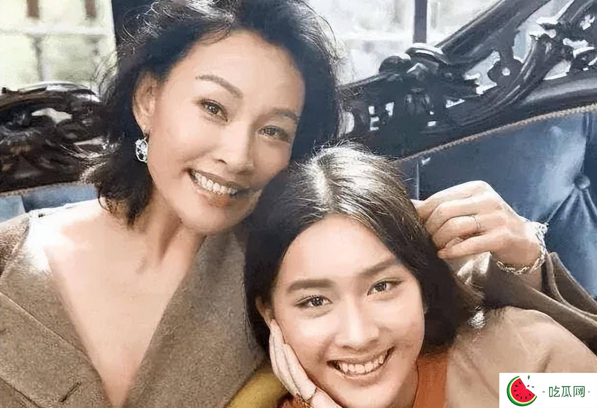 陳沖女兒出鏡，五官立體顯混血，沒媽媽兇相更像明星！